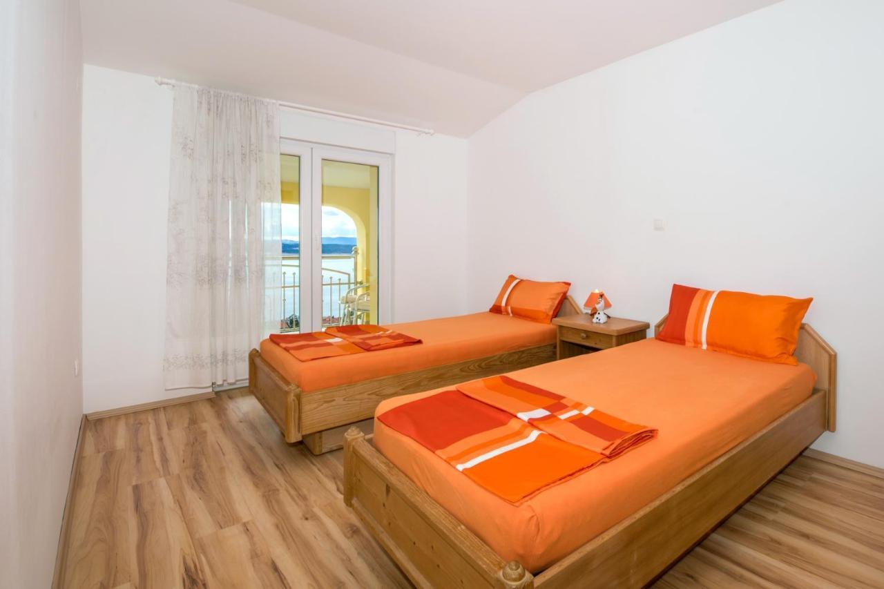 Apartments With A Parking Space Dramalj, Crikvenica - 5592 外观 照片