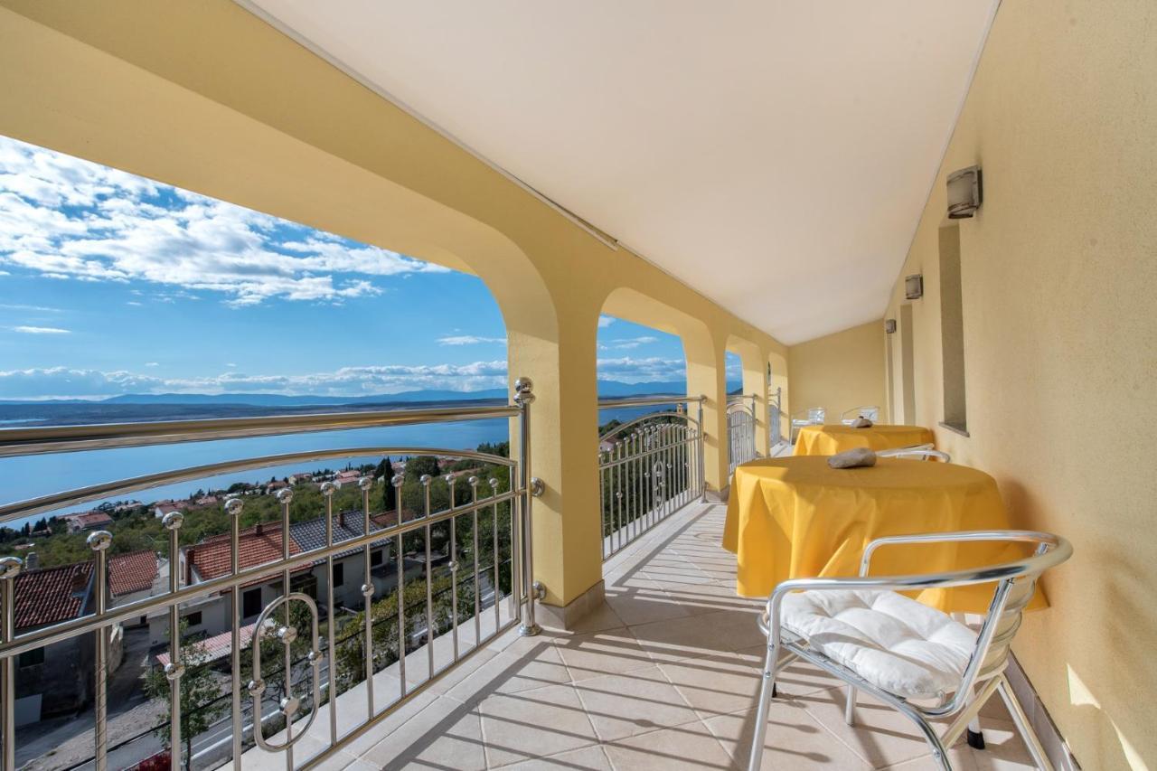 Apartments With A Parking Space Dramalj, Crikvenica - 5592 外观 照片