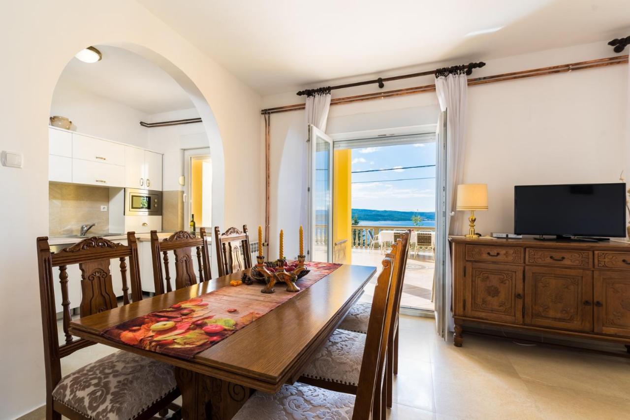 Apartments With A Parking Space Dramalj, Crikvenica - 5592 外观 照片